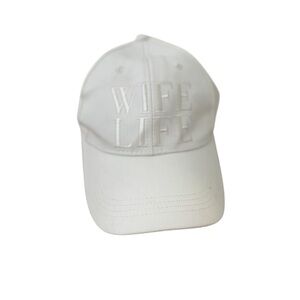 Elegant Cream‎ 'Wife Life' Women's Cap